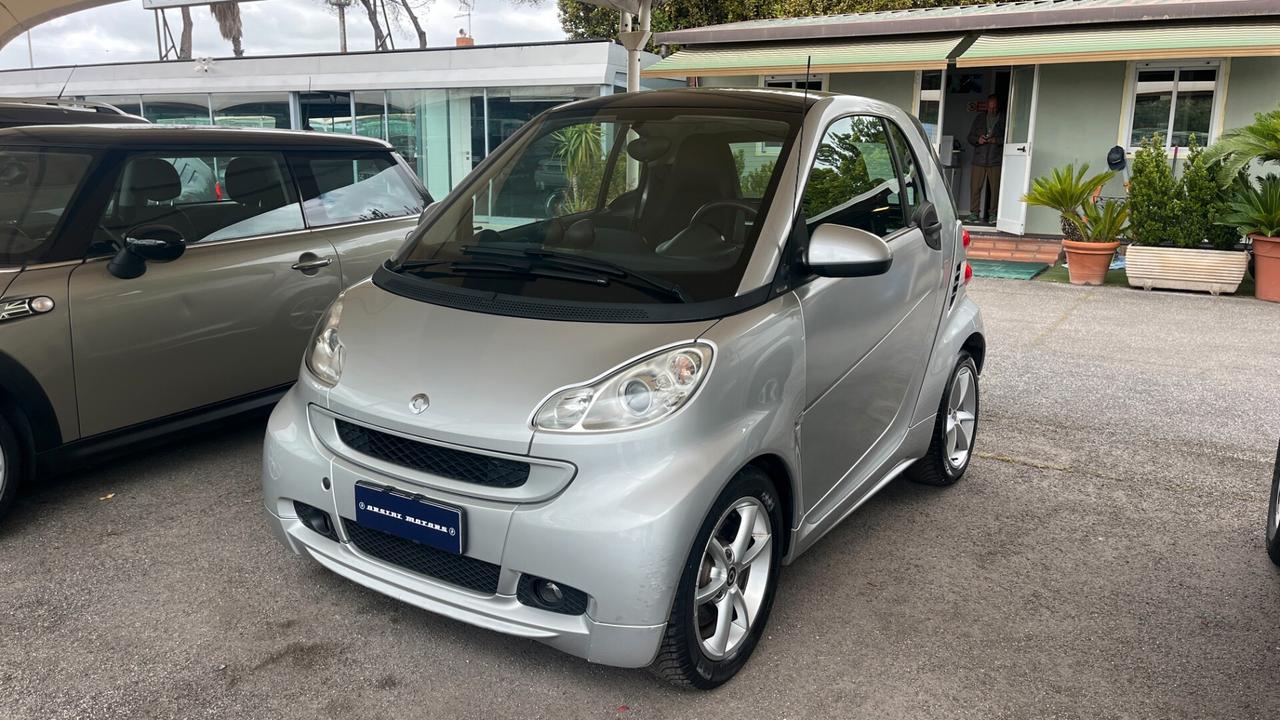 Smart ForTwo 1000 52 kW MHD coupé pulse