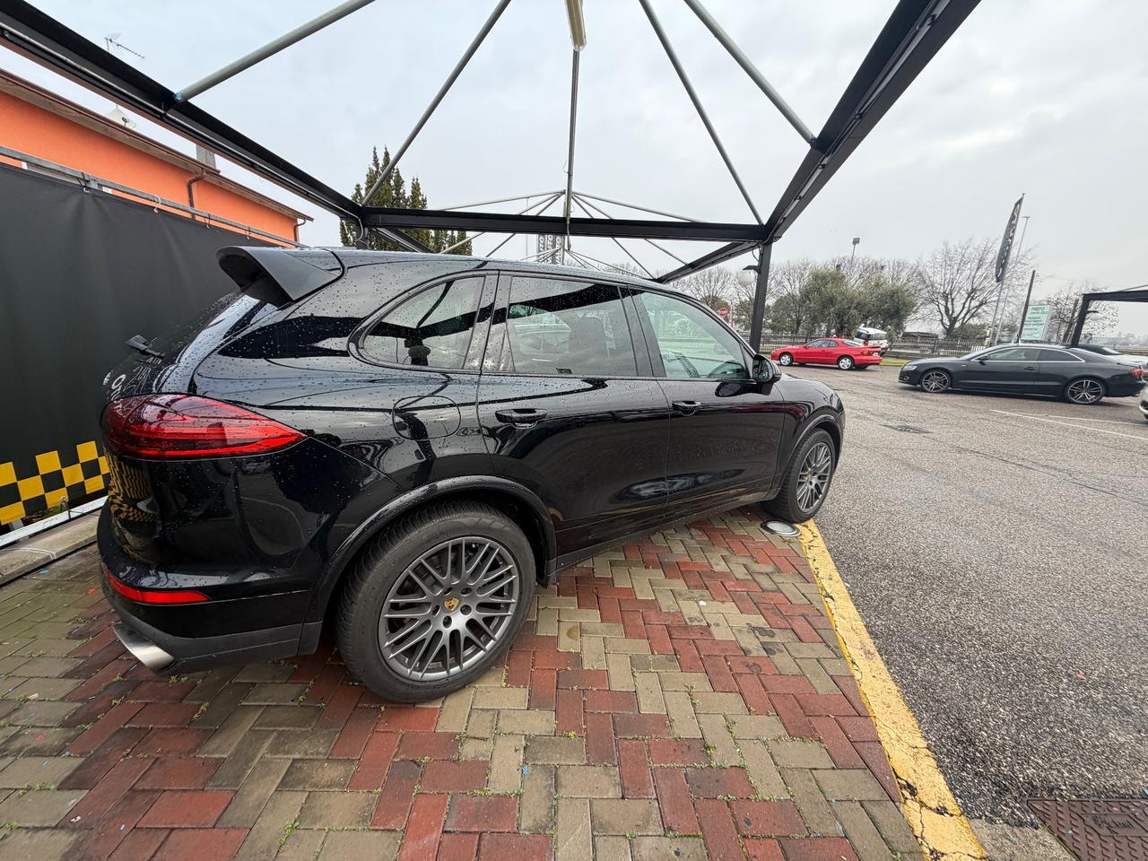 Porsche Cayenne 3.0 Diesel Platinum Edition