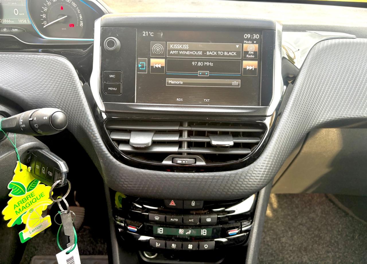 Peugeot 2008 1.2 benzina Euro6 PureTech 82 Allure
