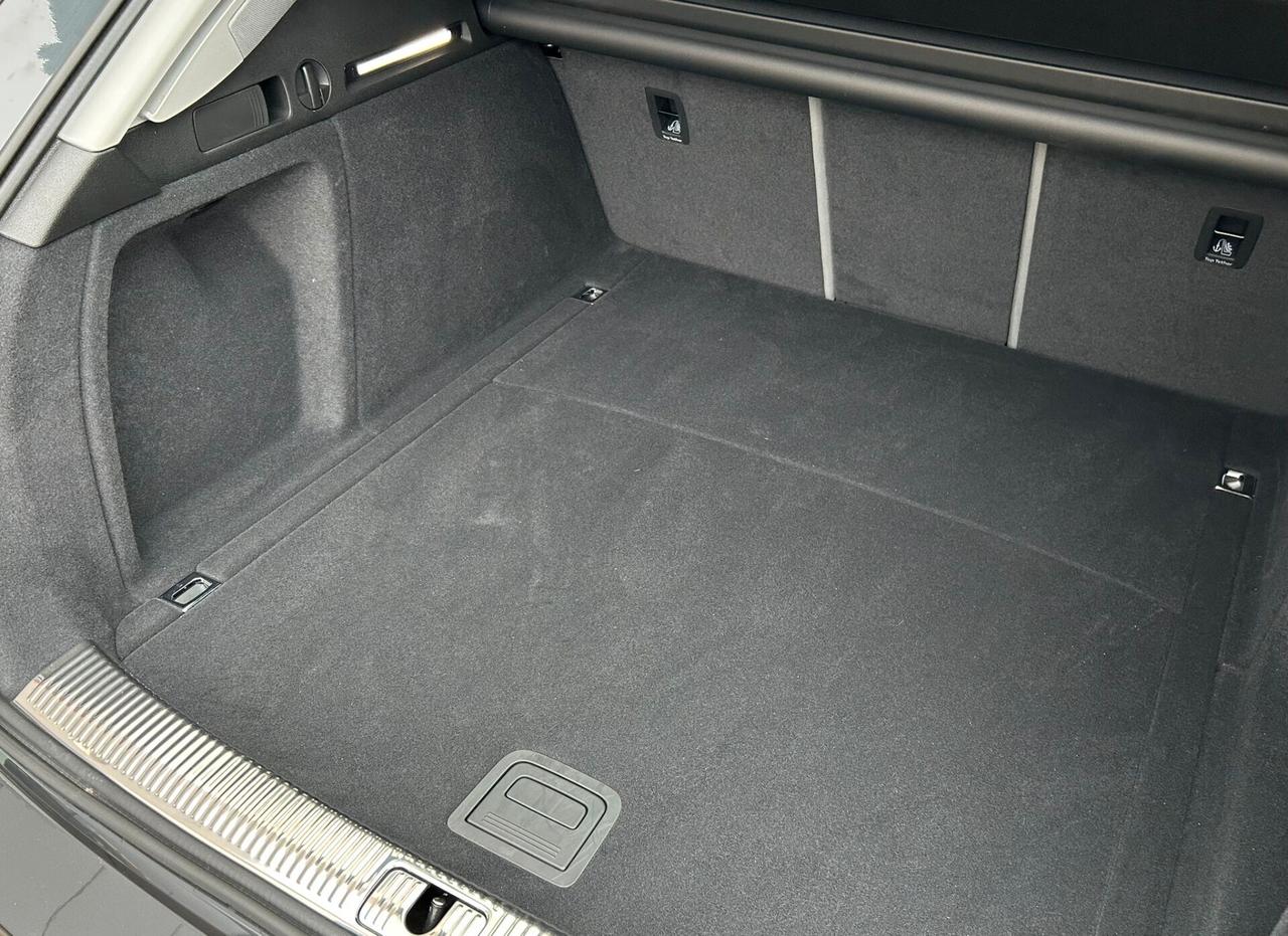 Audi A4 40 TDI S tronic Business