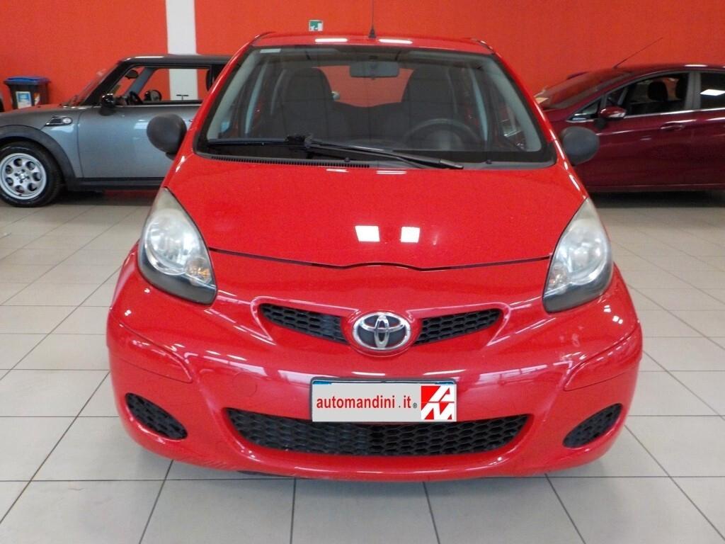 Toyota Aygo 1.0 12V VVT-i 5 porte Now