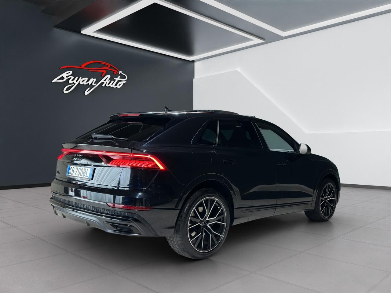 Audi Q8 50 TDI 50 3.0 tdi mhev S-LINE quattro tiptronic