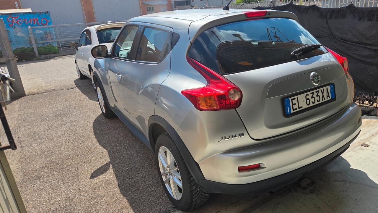 Nissan Juke 1.6 Tekna unico proprietario neo patentati