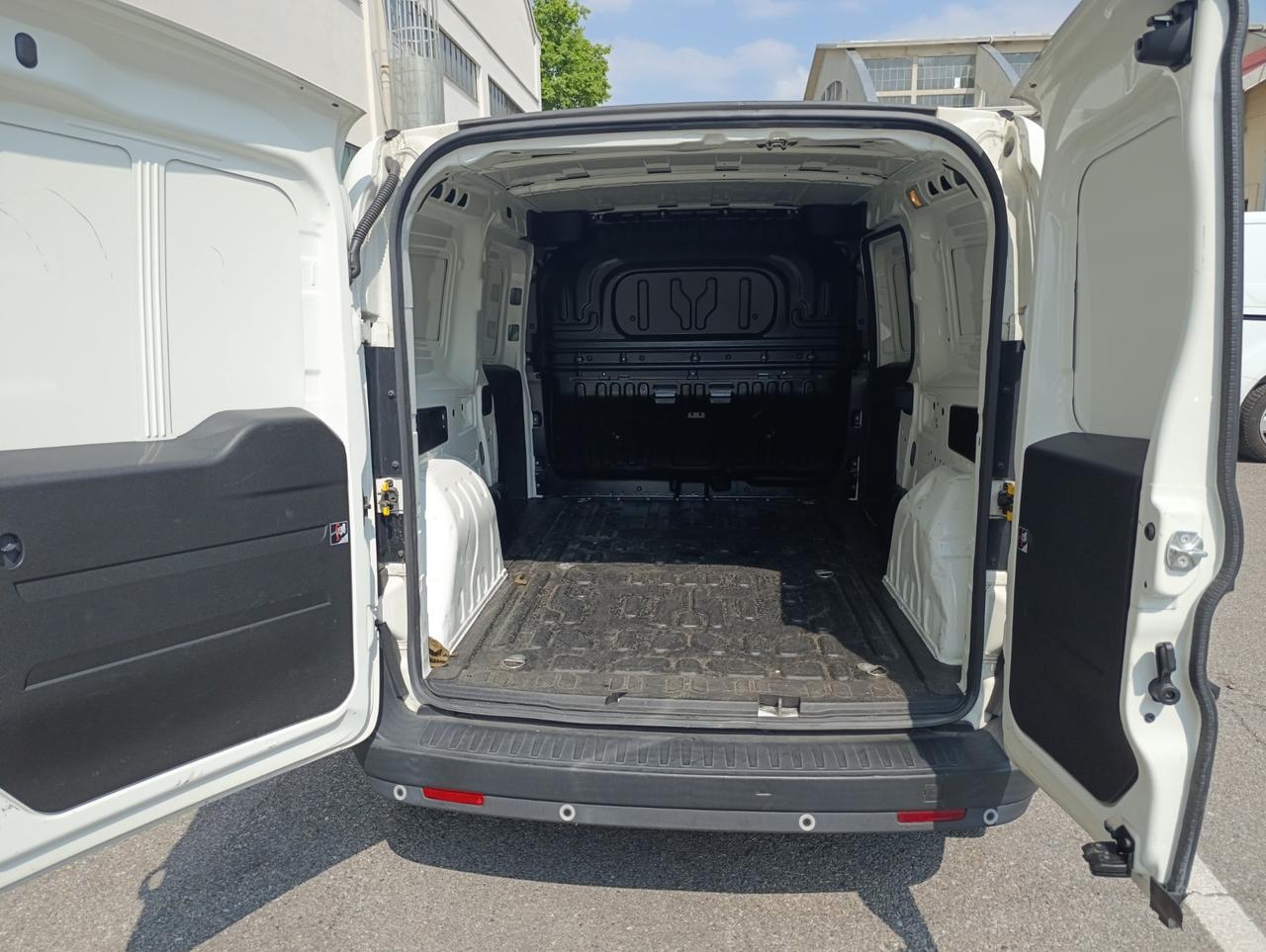 Fiat Doblò 1.6 MJT 120CV PL-TN Cargo Maxi Lamierato 3Posti SX