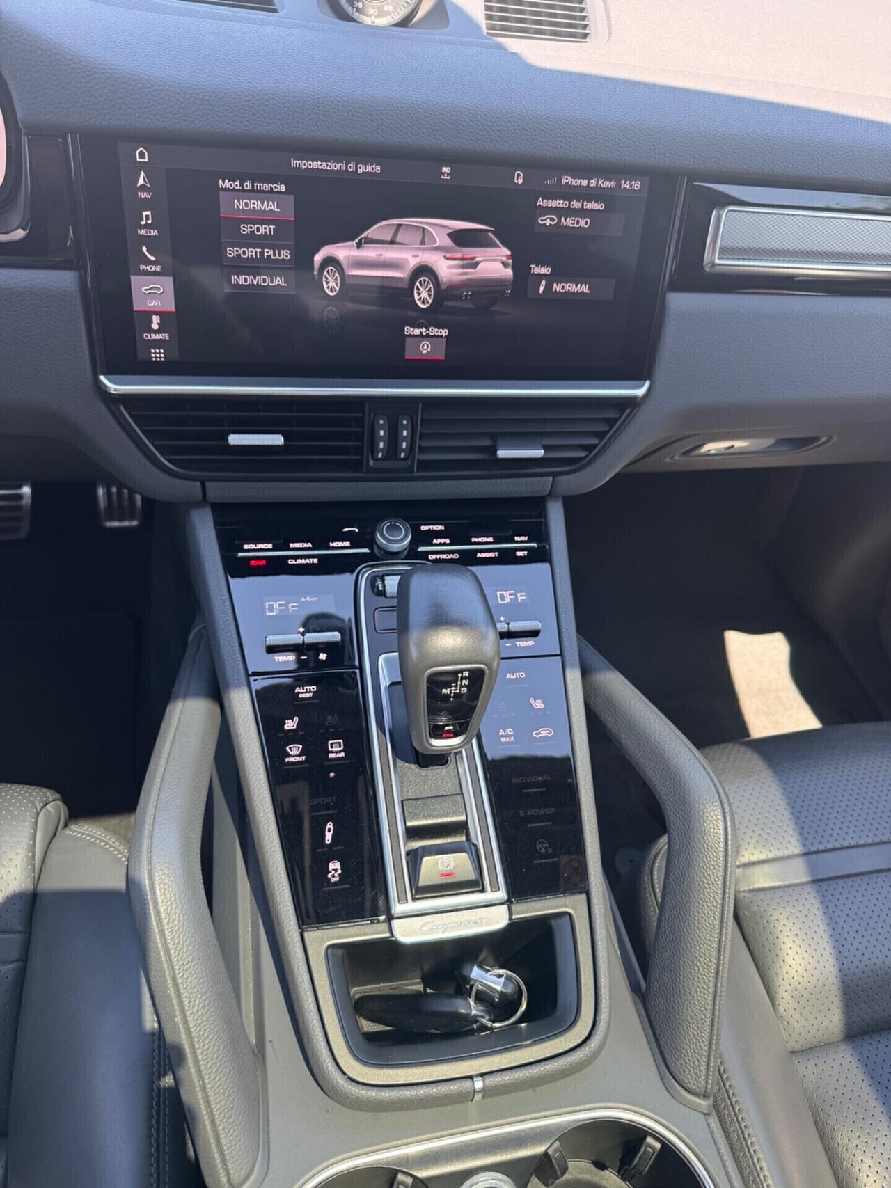 Porsche Cayenne S 2.9 V6 441cv