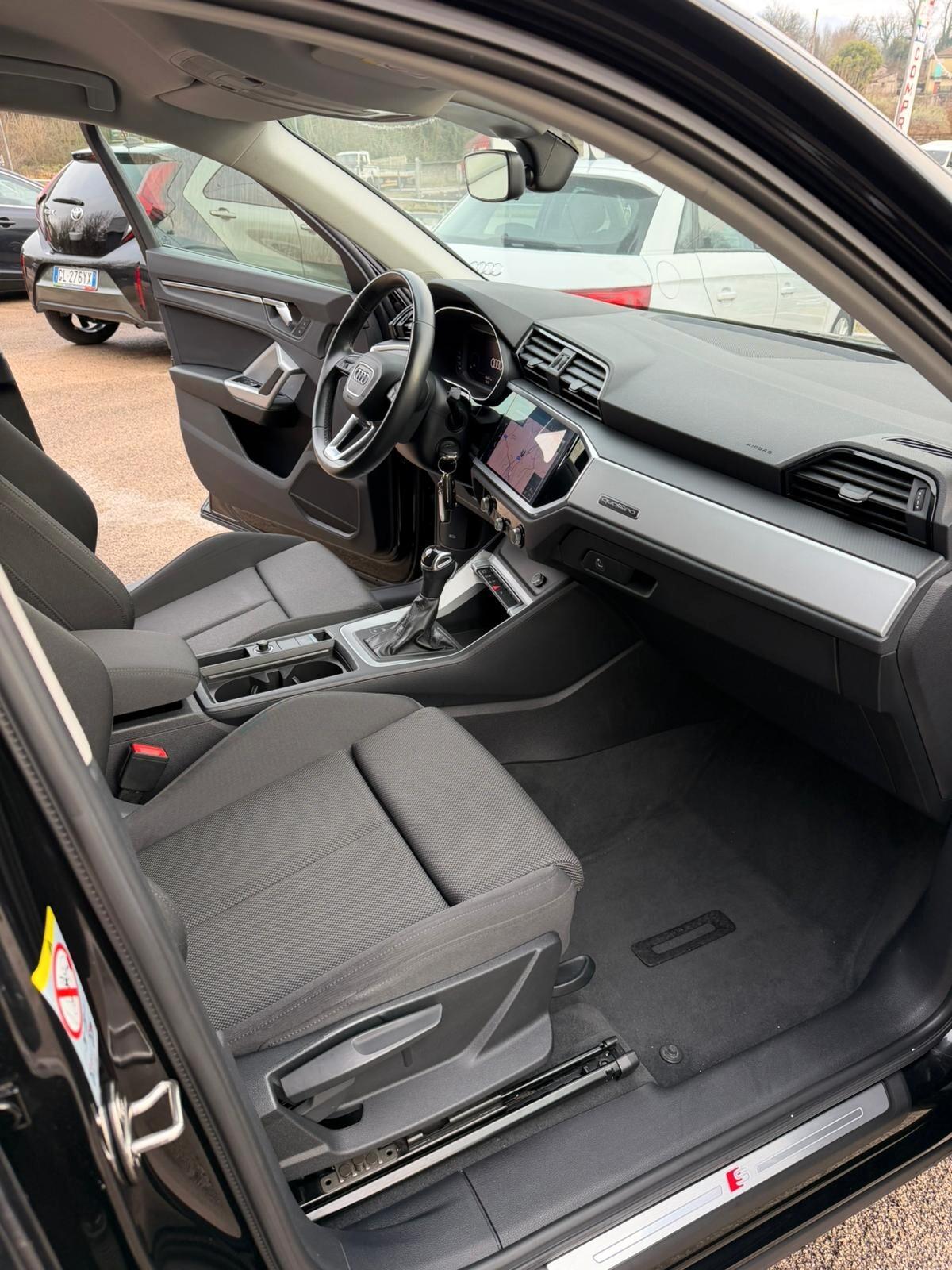 Audi Q3 SPB 35 TDI S tronic quattro edition