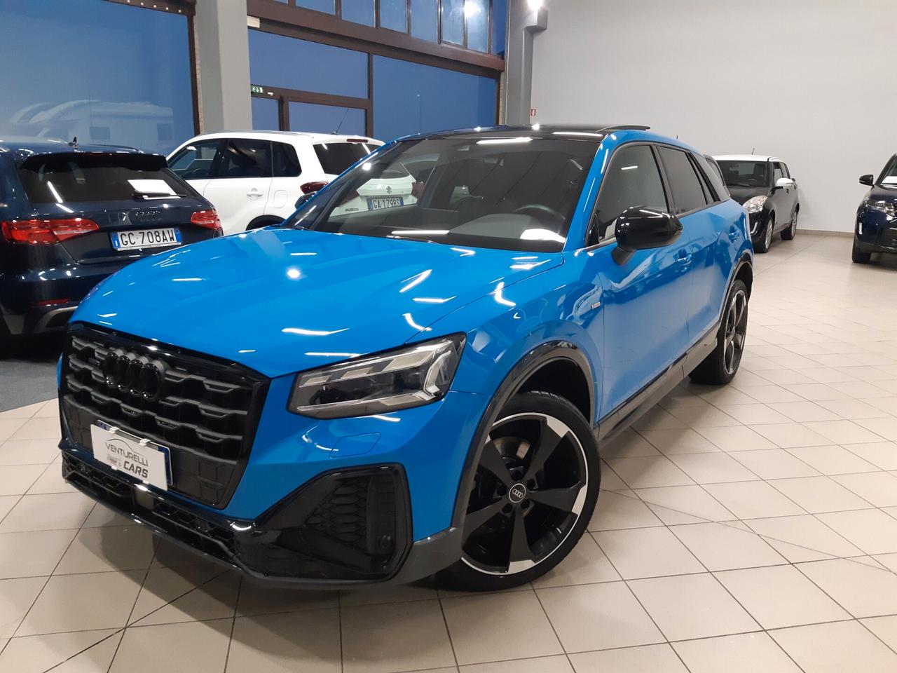 Audi Q2 35 TDI quattro S tronic Identity Black