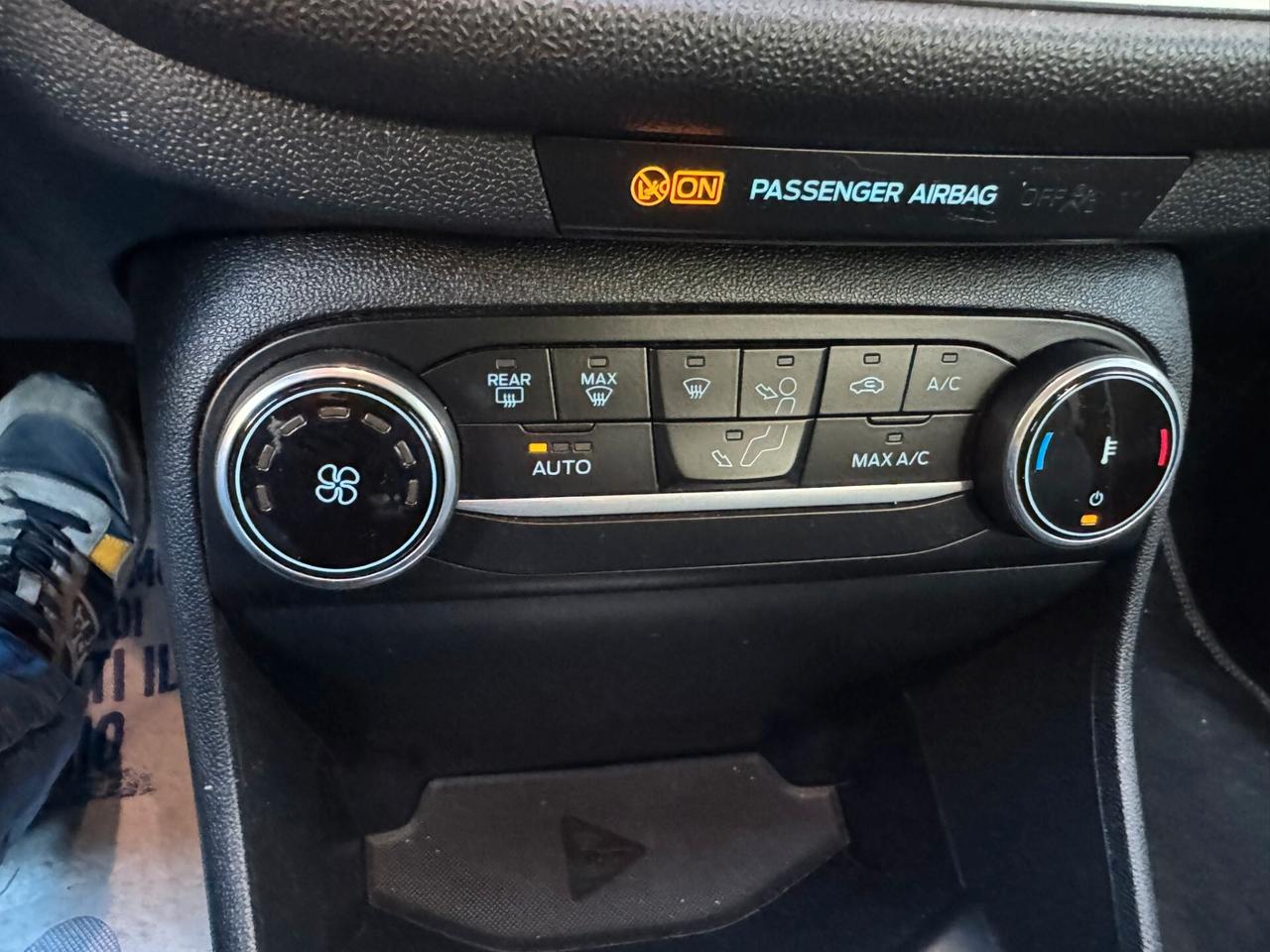 Ford Fiesta 1.1 75 CV 5 porte Titanium