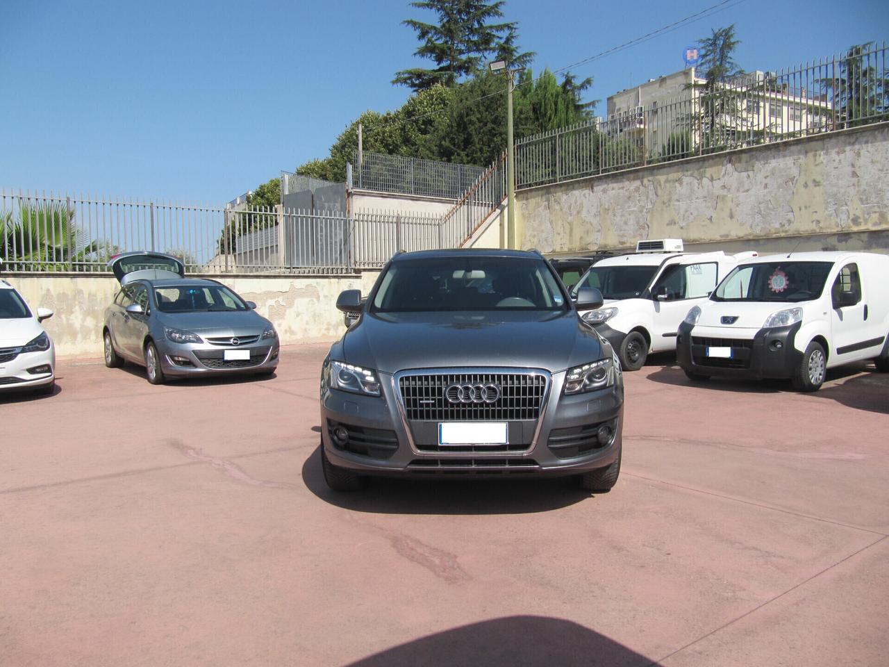 Audi Q5 2.0 TDI 170 CV quattro S tronic - AUTOMATICO
