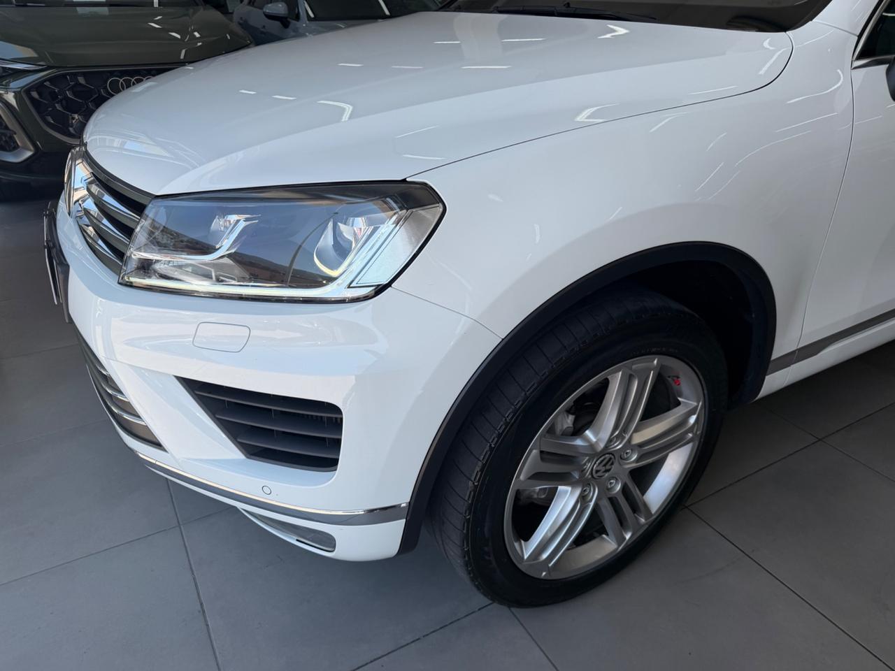 VW Touareg 3.0 TDI 262 CV Sport FINANZIABILE