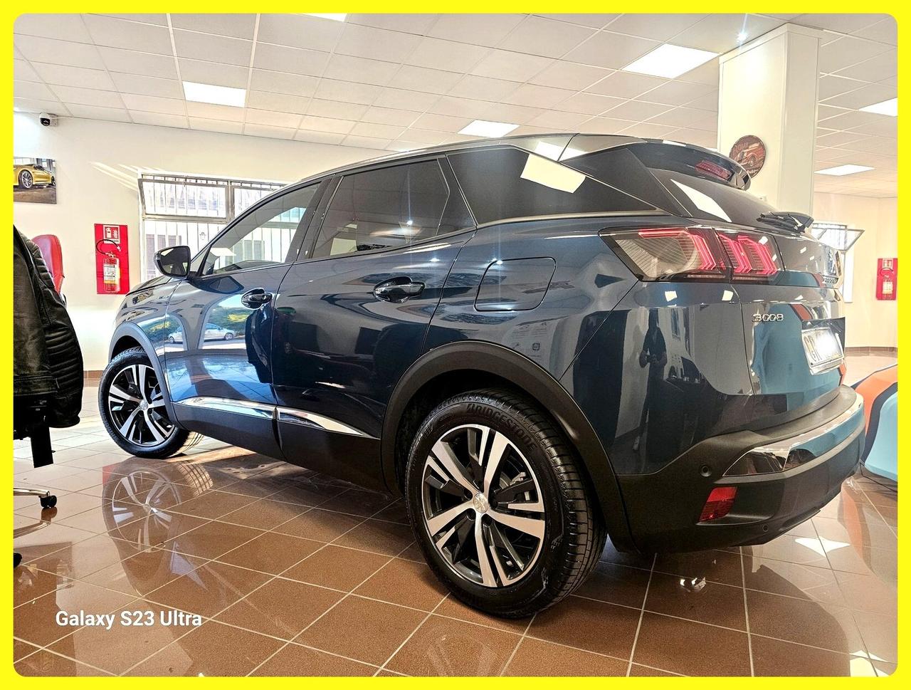 Peugeot New 3008 Hybrid Phev 180 CV e-EAT8 Allure Pack