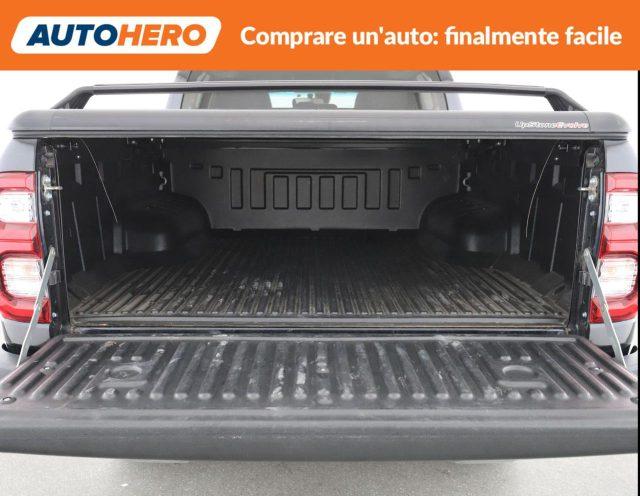 TOYOTA Hilux 2.8 D A/T 4WD 4 porte Double Cab Executive