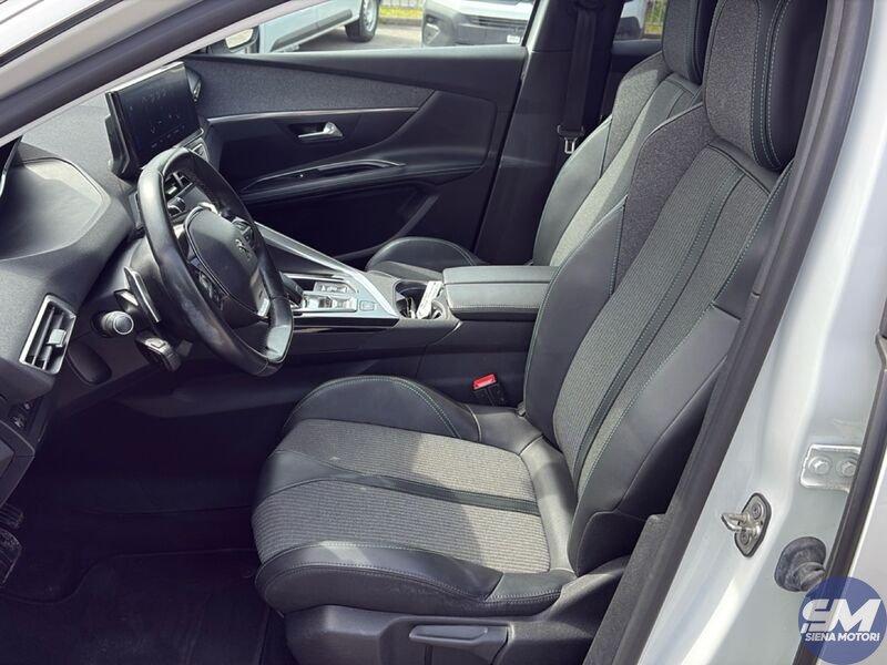 Peugeot 3008 BlueHDI 130 EAT8 S&S Allure Pack