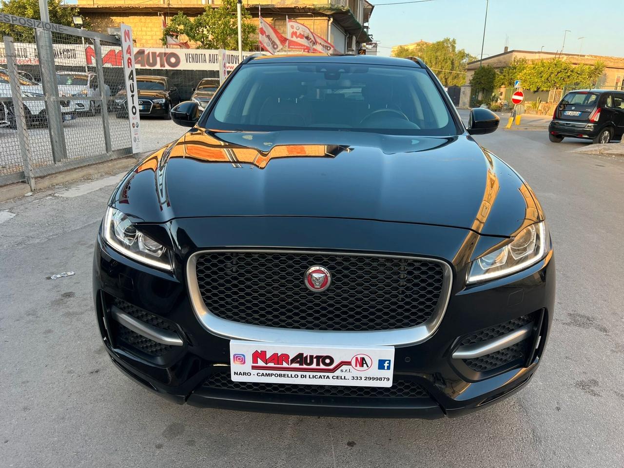 Jaguar F-Pace 2.0 D 180 CV AWD R-Sport