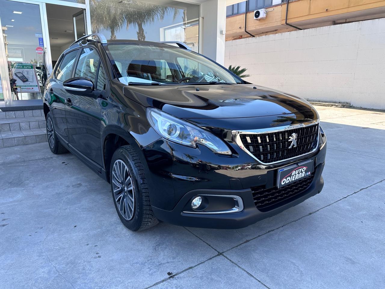Peugeot 2008 BlueHDi 100 Black Matt