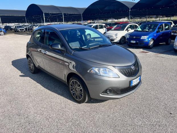 LANCIA Ypsilon 1.0 FireFly 5 porte S&S Hybrid Or