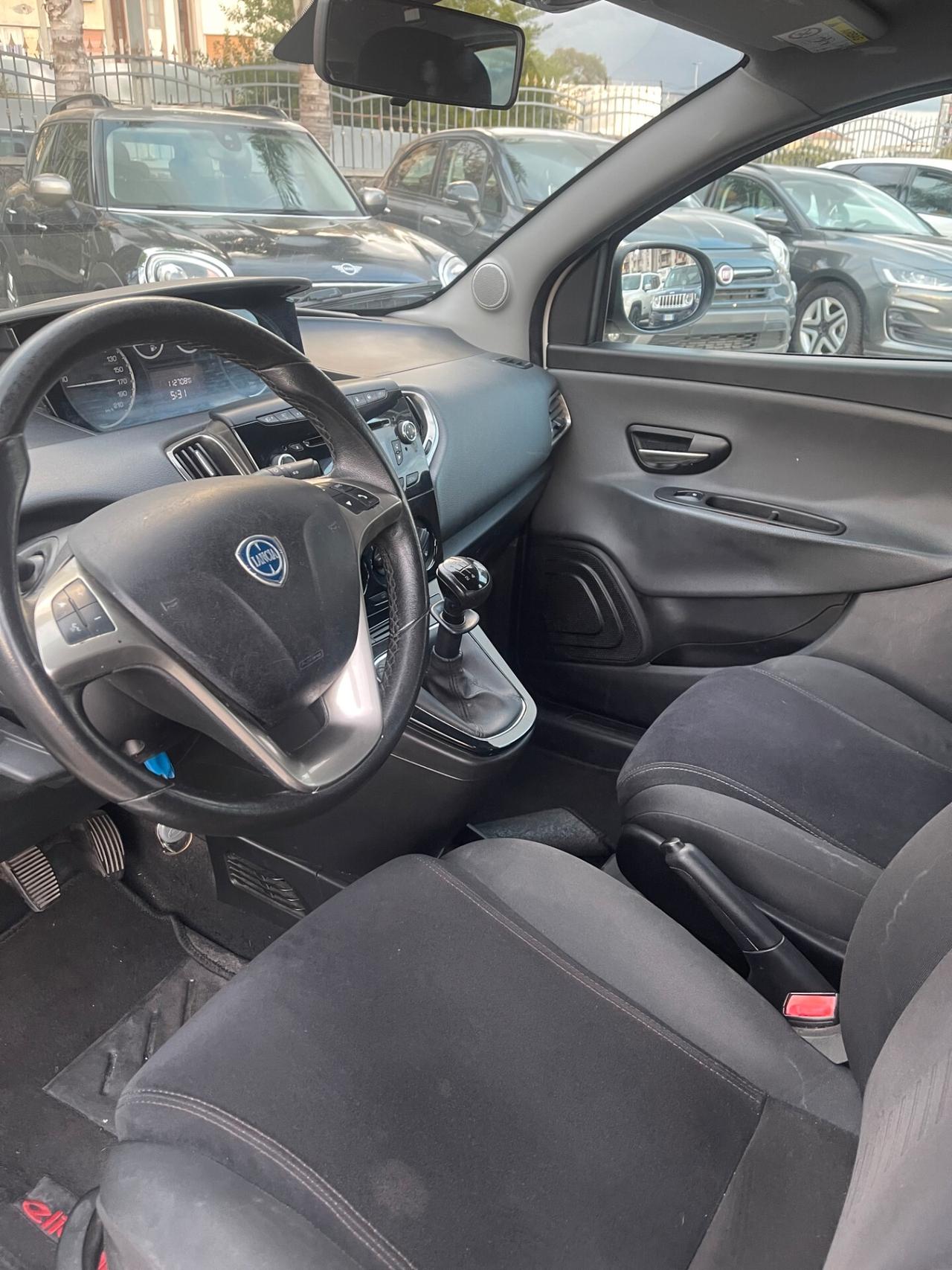 Lancia Ypsilon 1.2 69 CV 5 porte GPL Ecochic