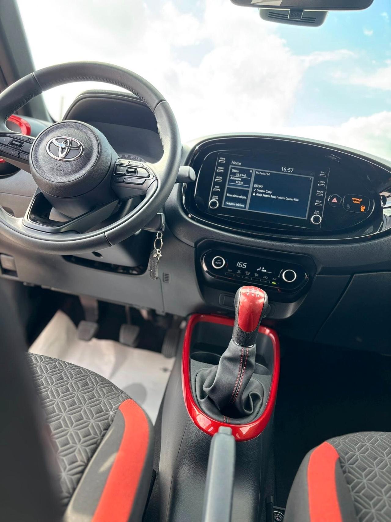 Toyota Aygo X 1.0 VVT-i 72 CV 5 porte Trend