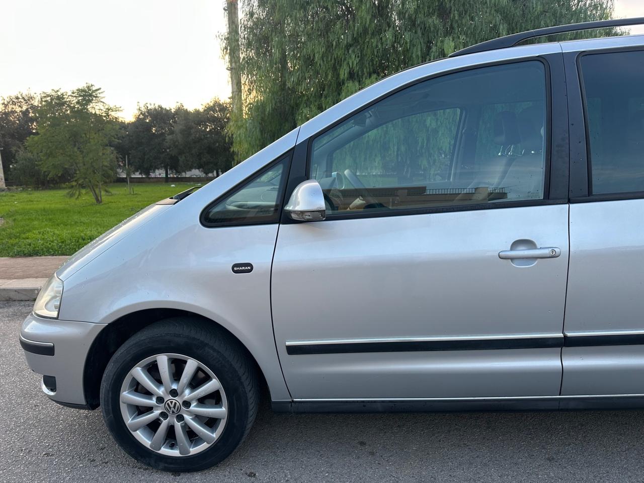WW SHARAN 2.0 TDI 2006 - 7 POSTI