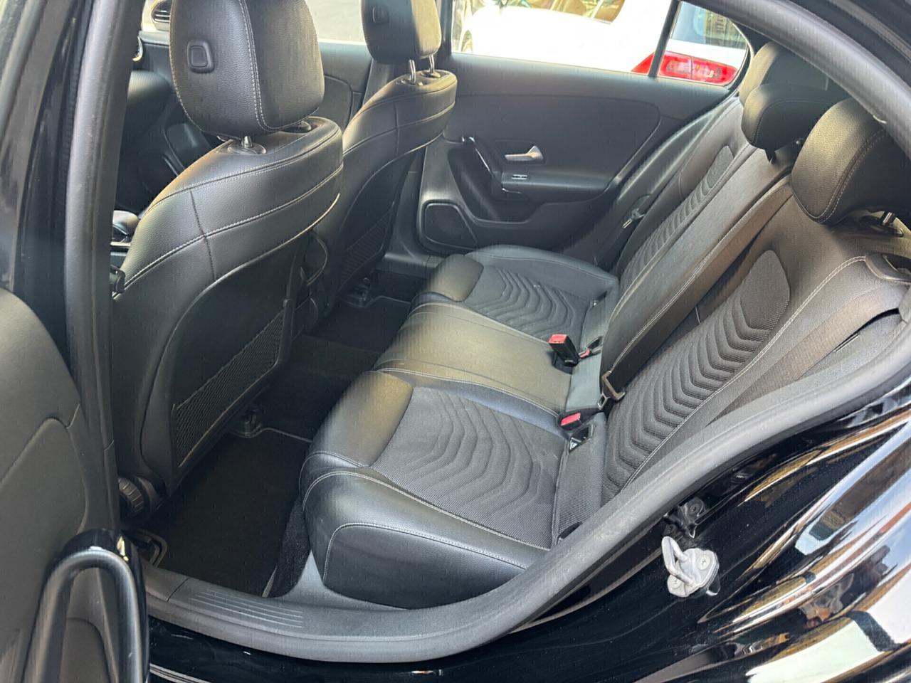 Mercedes-benz A 180 d Automatic Business Extra