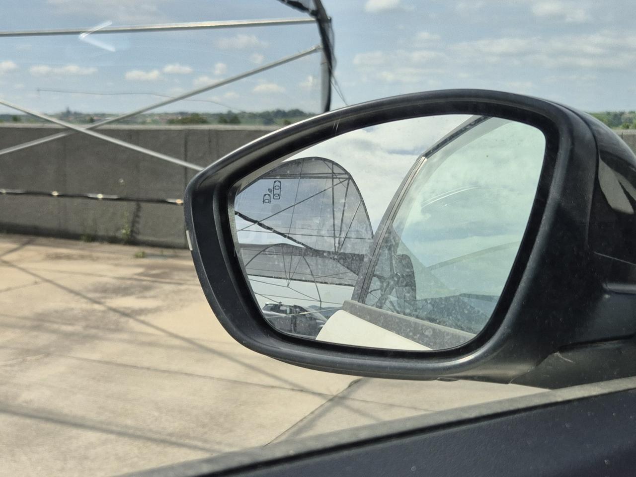 Jeep Avenger 1.2 turbo e-hybrid altitude fwd 100cv edct6