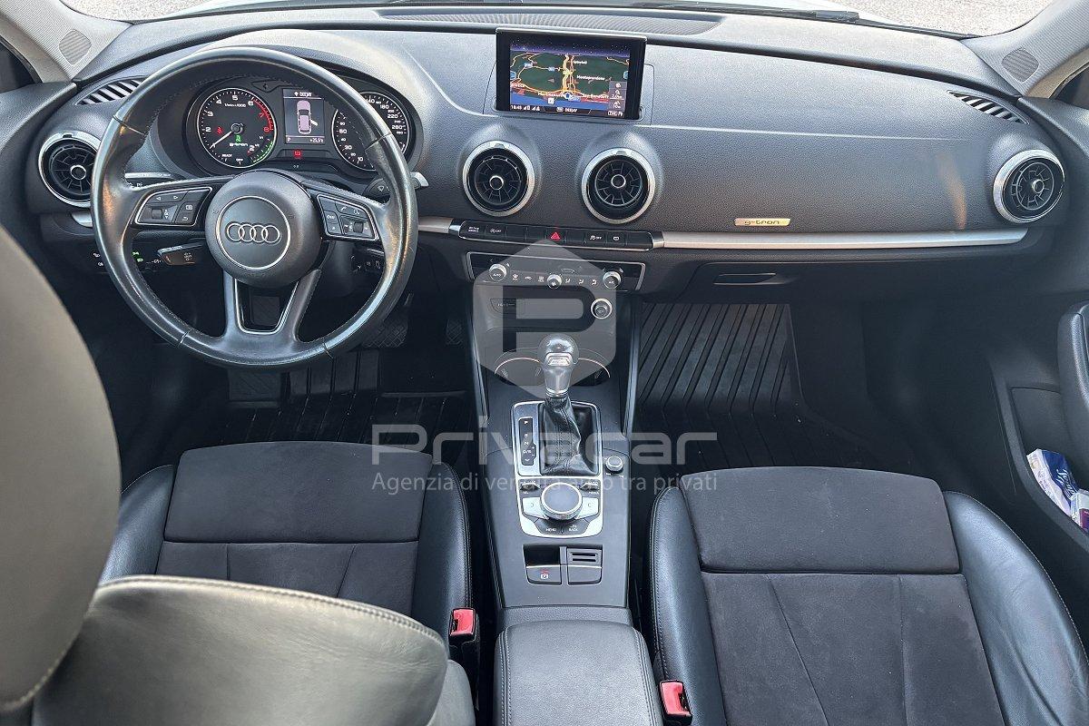 AUDI A3 SPB 30 g-tron S tronic Admired
