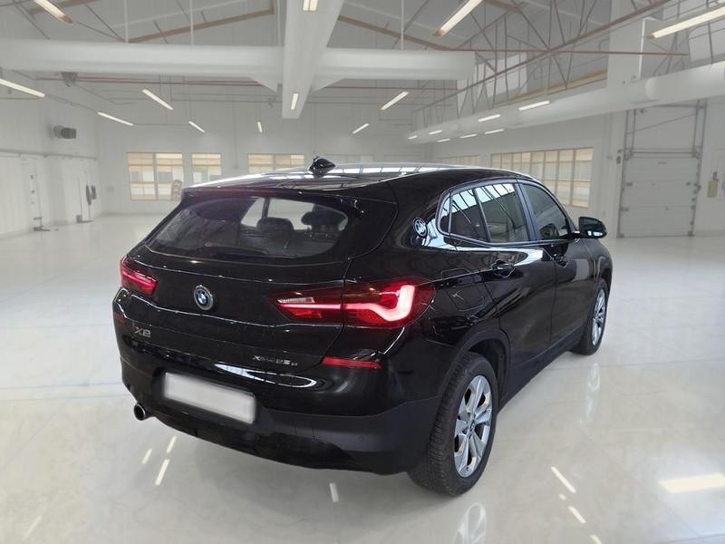 BMW X2 XDRIVE 25E BUSINESS X AUTOMATICO SUV