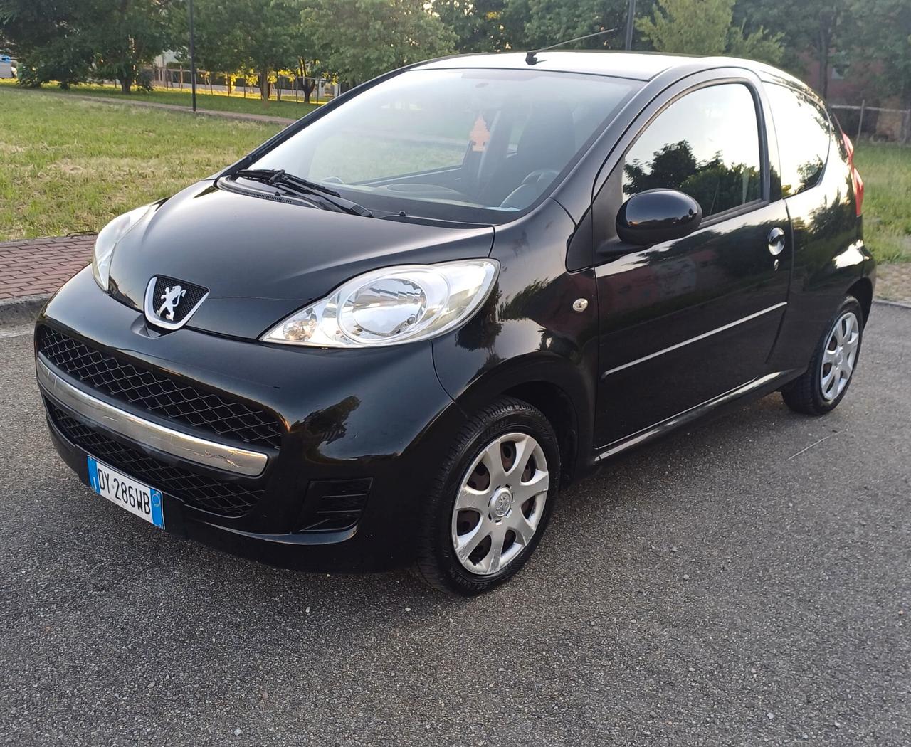 Peugeot 107 1.0 68CV 3p. Sweet Years