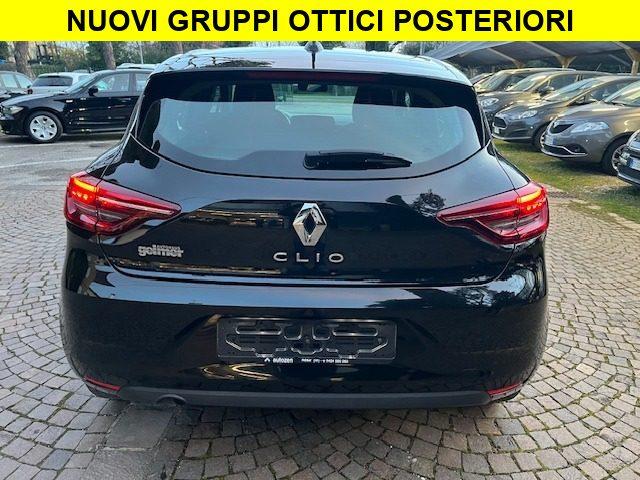RENAULT Clio TCe 100 CV 5 porte