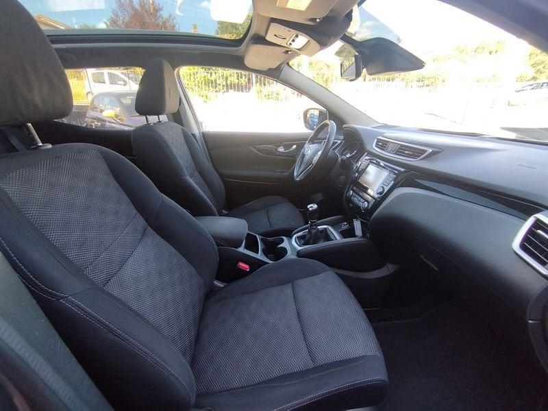 Nissan Qashqai 1.5 dCi N-Connecta N1 TETTO