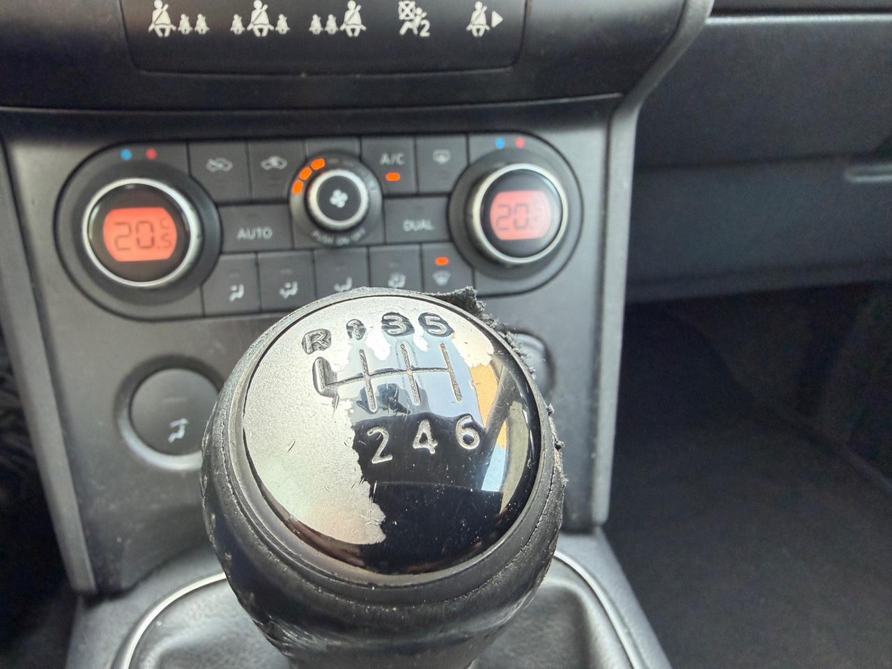 Nissan Qashqai 2.0 BENZINA 4X4 4WD EURO4