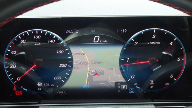 MERCEDES-BENZ GLA 220 d Automatic 4Matic Premium AMG