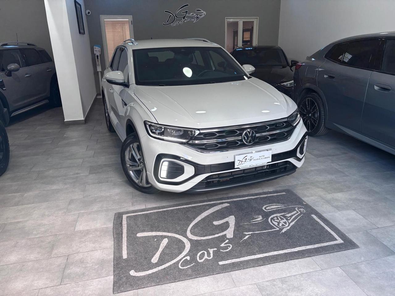 VOLKSWAGEN T-ROC 2.0 TDI R-LINE RETRO-NAVI-LED