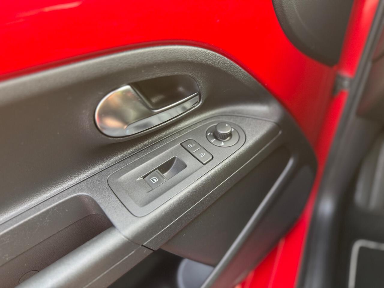 Volkswagen up! 1.0 75 CV 3p. high up! TETTO PANORAMICO