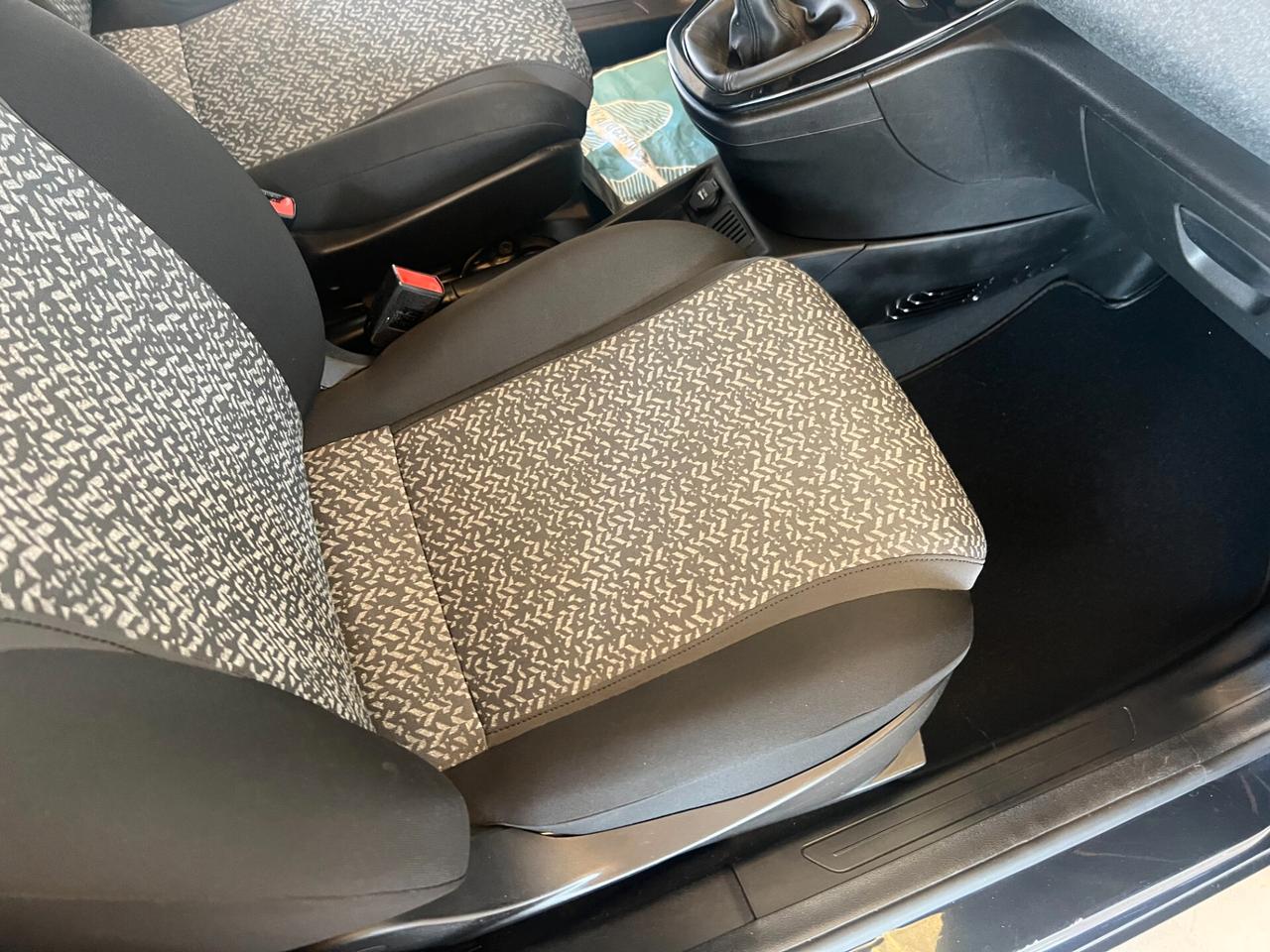 Lancia Ypsilon 1.2 69 CV 5 porte Elefantino Blu ok neopatentati km 59.990