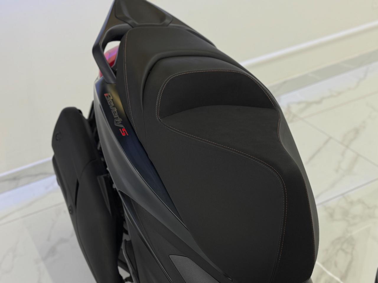 Piaggio Beverly 400 S