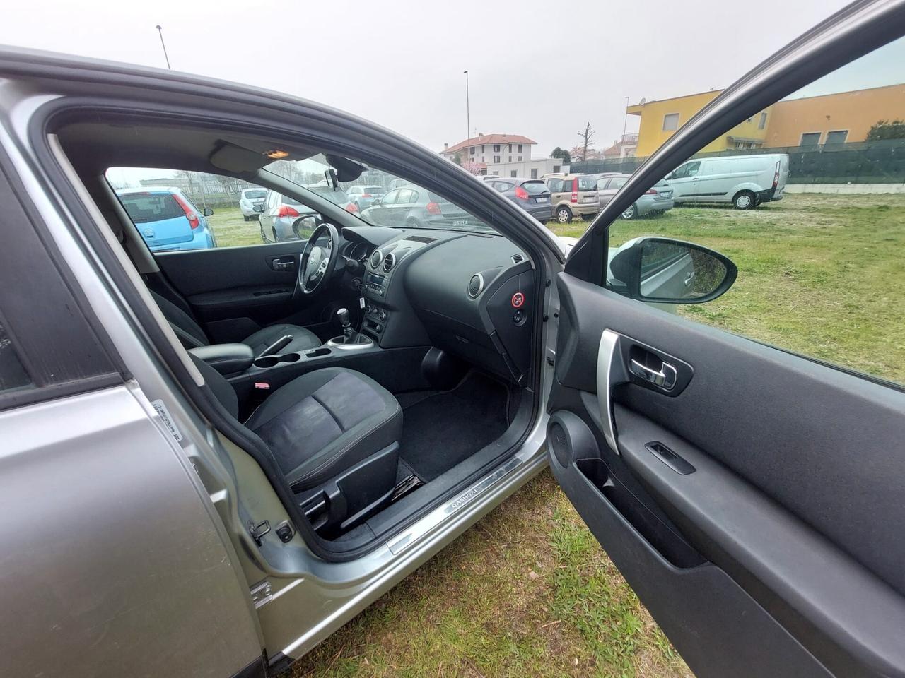 Nissan Qashqai 1.5 dCi DPF Tekna