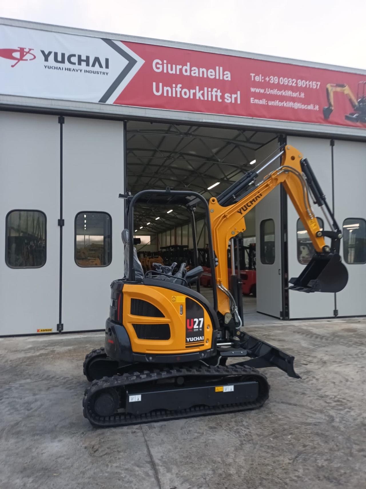 Miniescavatore Yuchai U 27 Nuovo