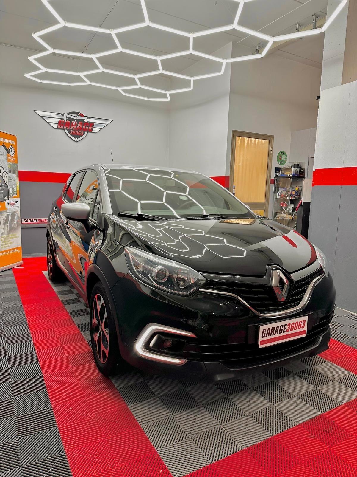 Renault Captur business