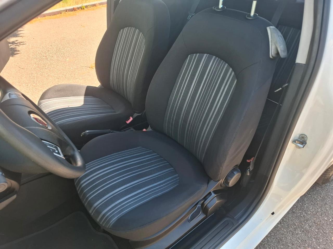Fiat Punto Evo 1.2 del 2011 SOLO 108.000 KM