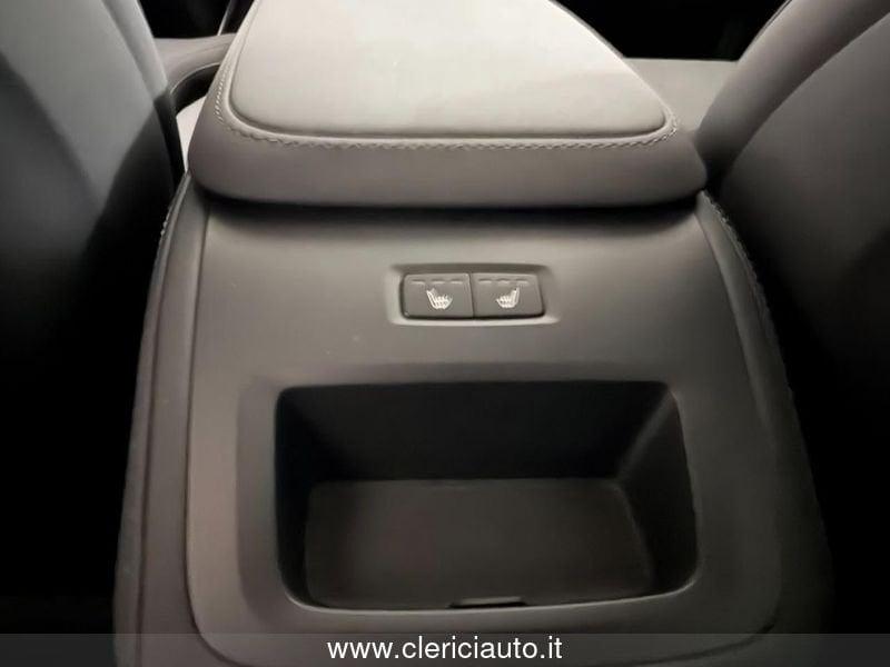 Volvo XC90 B5 AWD automatico 7 posti Plus Bright