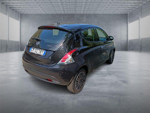 LANCIA Ypsilon 3ª serie 1.0 FireFly 5 porte S&S Hybrid Gold