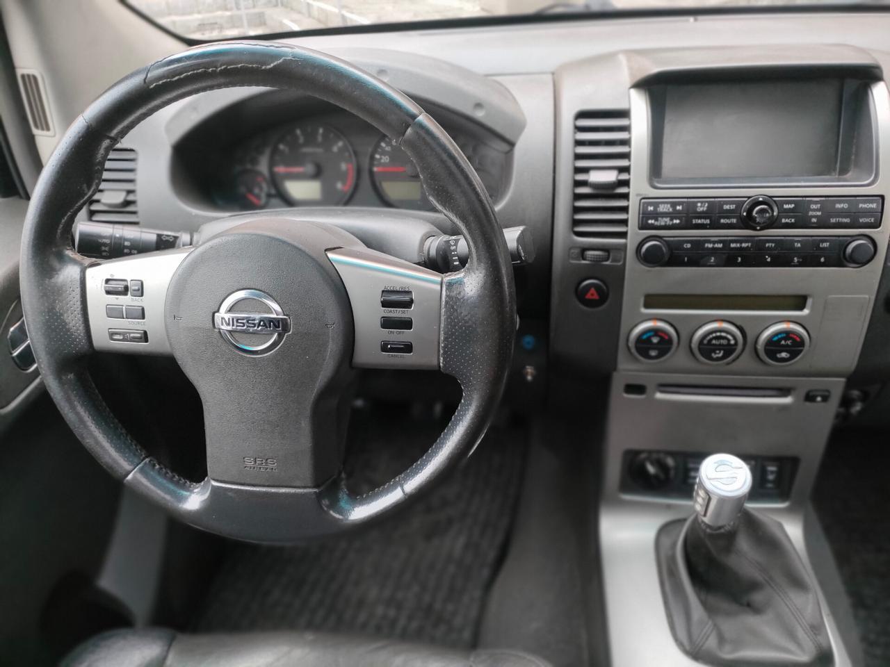 Nissan Navara 2.5 dCi Double Cab PREZZO INTRATTABILE