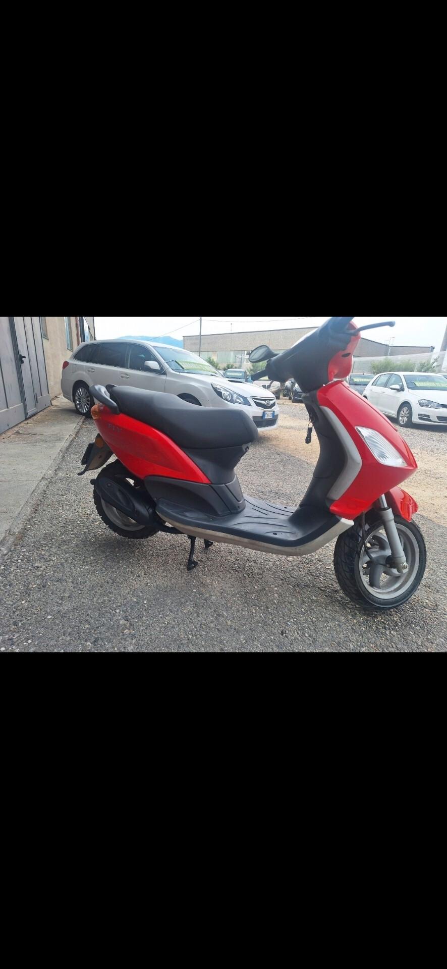 Piaggio Fly 50