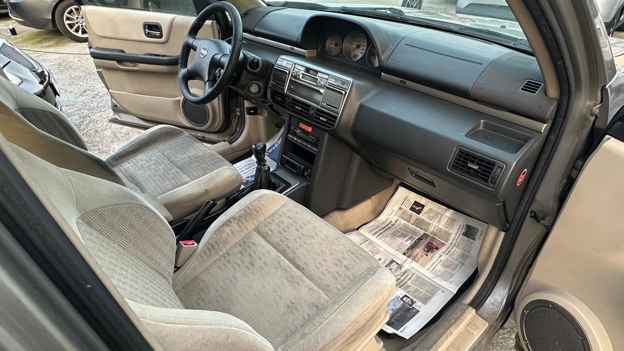 Nissan X-Trail 2.2 dCi Sport 4x4 fuoristrada