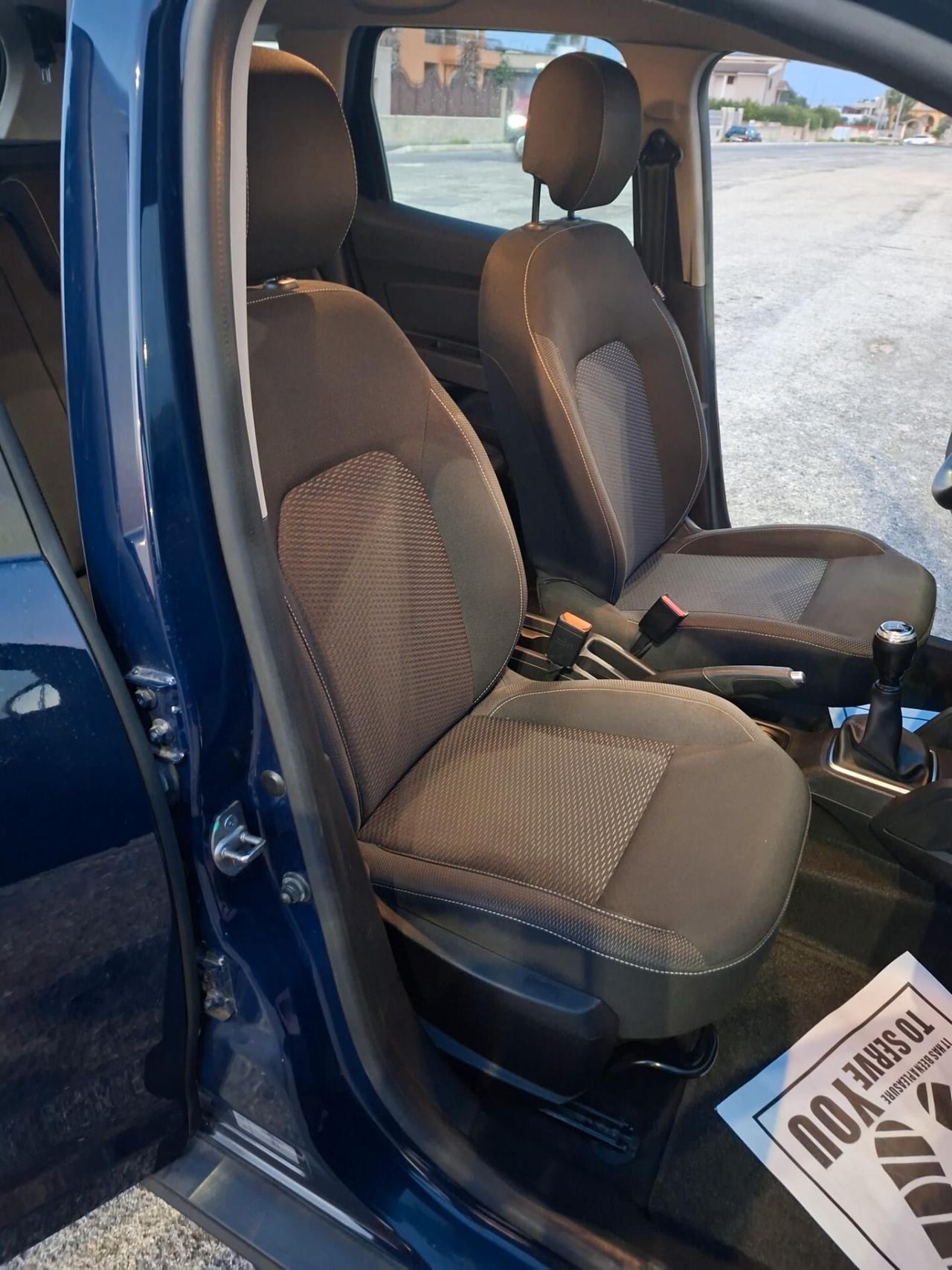 Dacia Duster 1.6 SCe GPL 4x2 Techroad