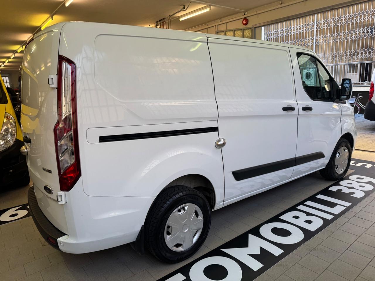 Ford Transit Custom 280 2.0 EcoBlue Hybrid 130 PC Furgone Trend