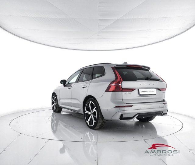 VOLVO XC60 B4 automatico Plus Dark