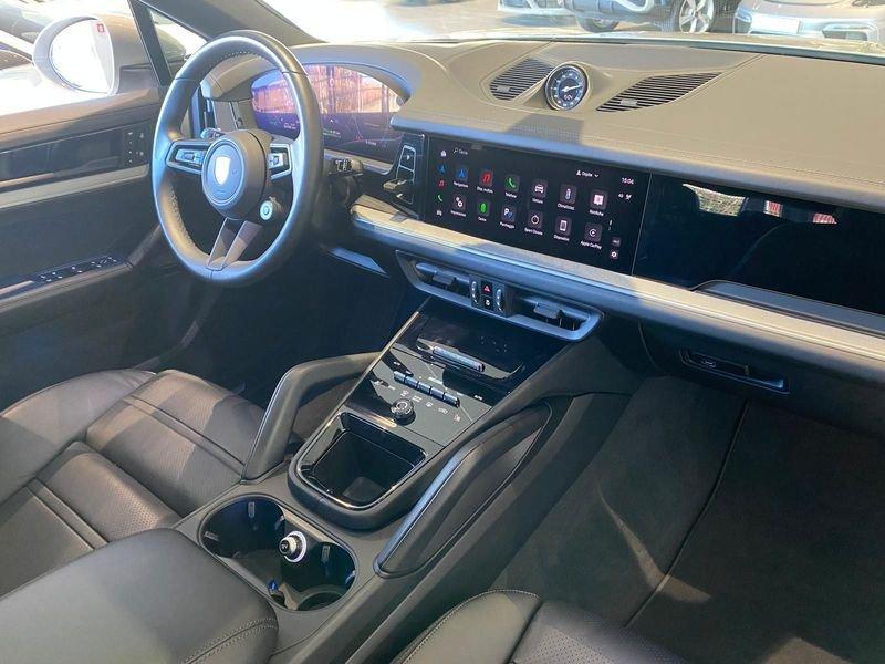 Porsche Cayenne Coupè 3.0 V6 E-Hybrid - IVA Esposta