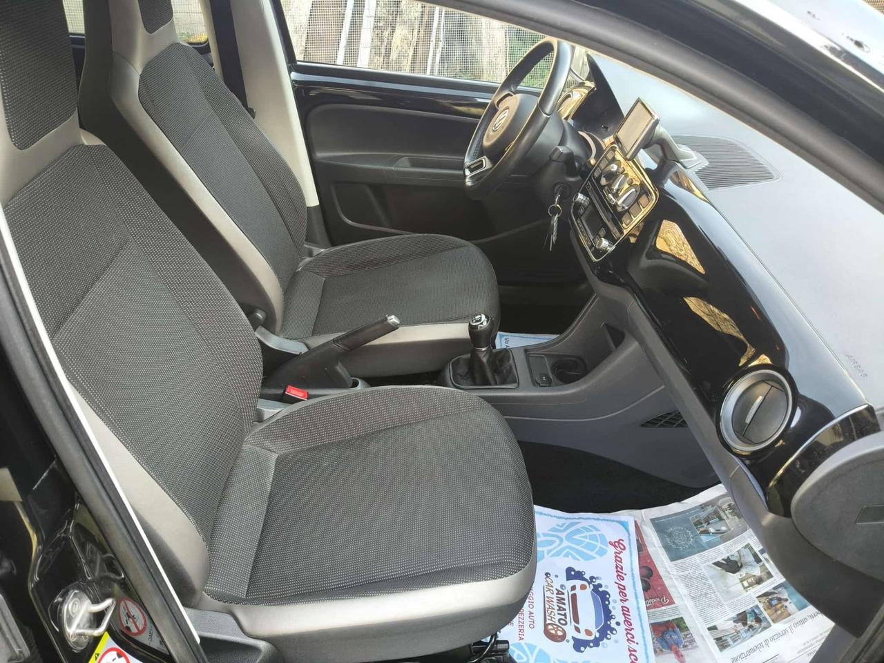 VOLKSWAGEN UP 1000 A METANO 5P FULL OPTIONAL